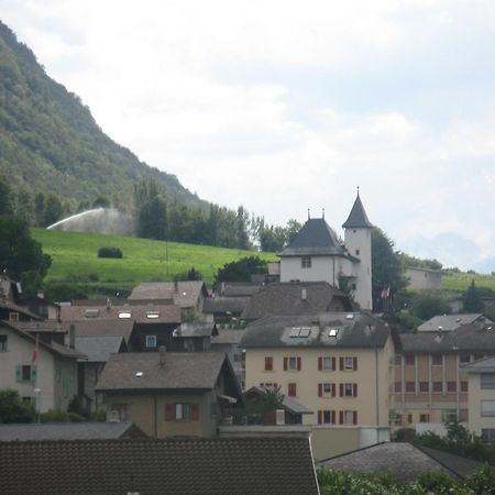 Le Central - Chambres D'Hote Grone Bagian luar foto